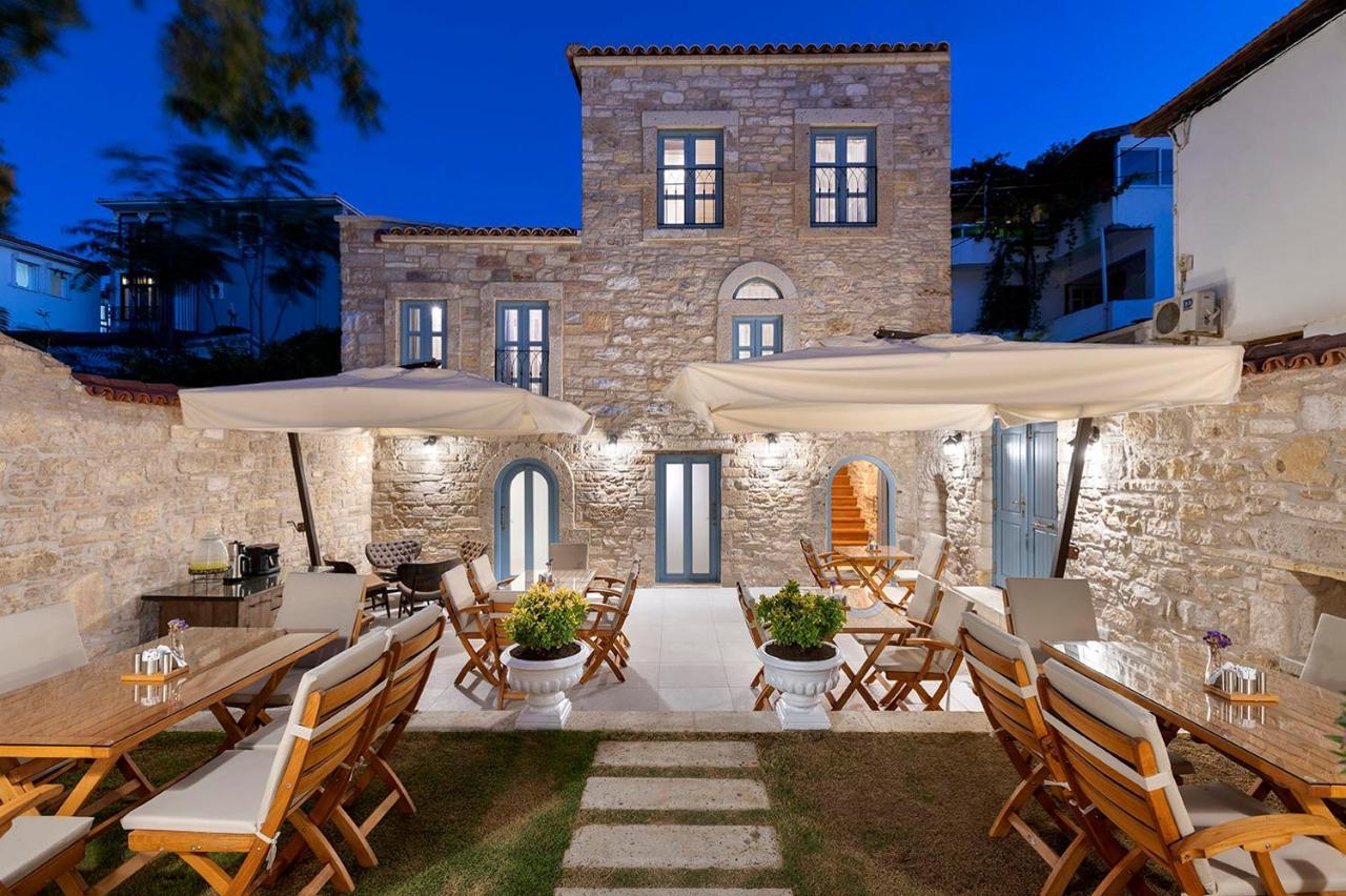 Eflin Haus Historical Place & Monument Cesme Exterior photo